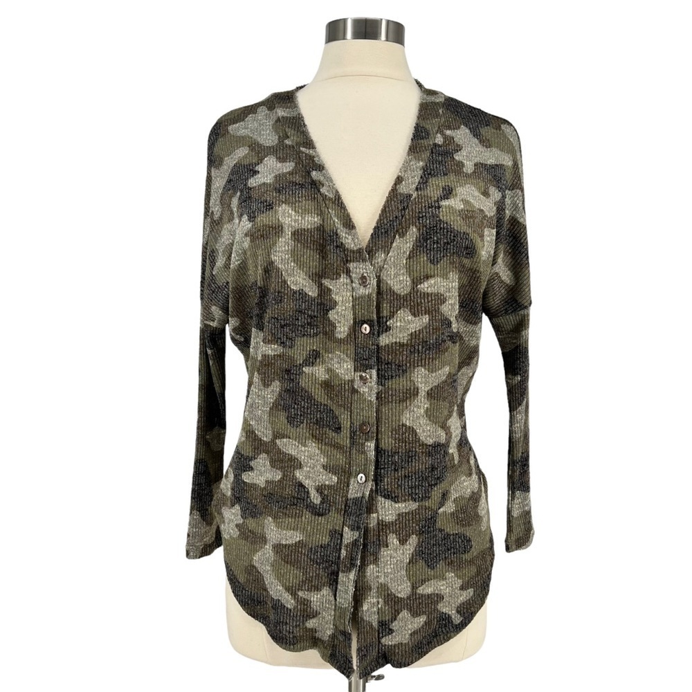 BOBEAU Camo Print Thermal Knit Button Cardigan S